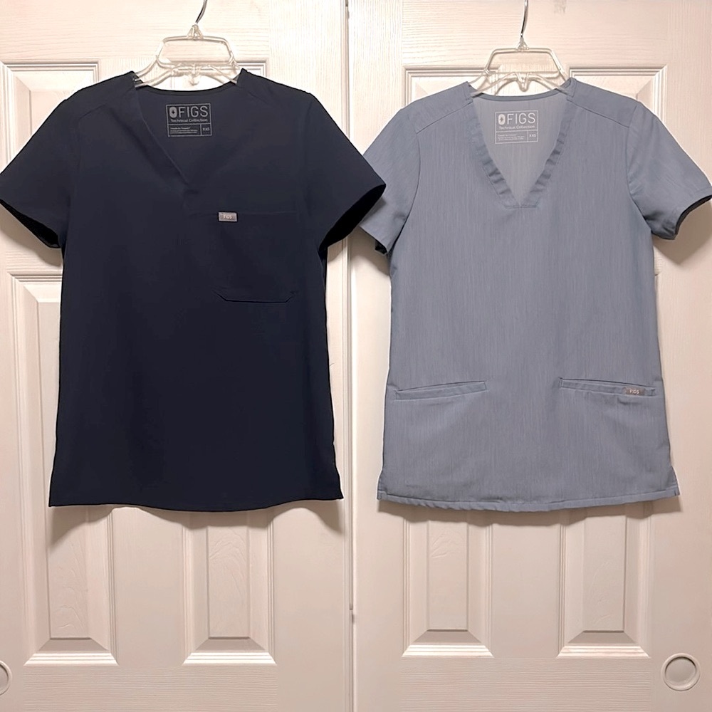 Bundle- Two FIGS Scrub Top Navy & Heather Indigo - Size XXS